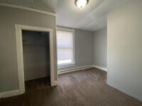 121 Gilbert Ave photo'