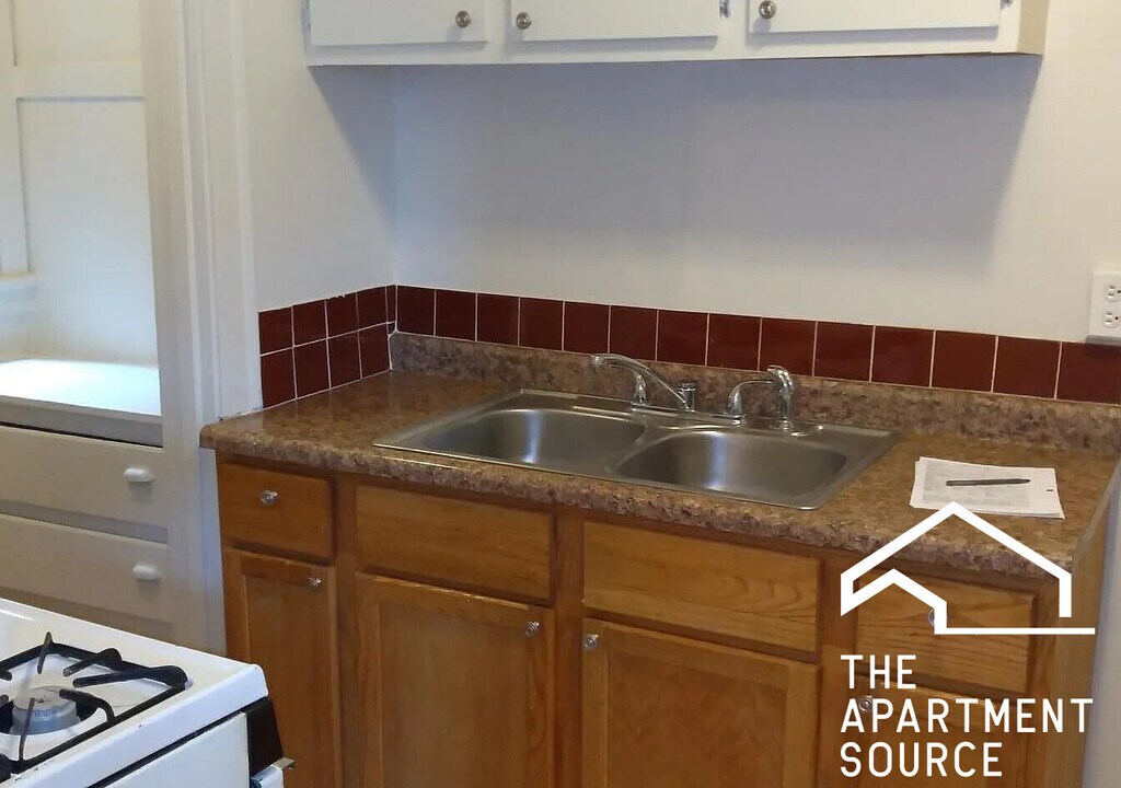 7441 Randolph St Photo