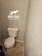 2008 E White Oak Ct in Nampa, ID - Building Photo - Building Photo