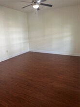 7625 Hammerly Blvd in Houston, TX - Building Photo - Building Photo