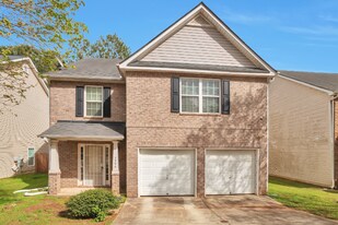3999 Riverside Pkwy in Decatur, GA - Building Photo