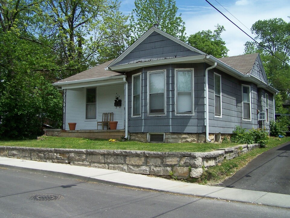 515 S Park Ave in Bloomington, IN - Building Photo