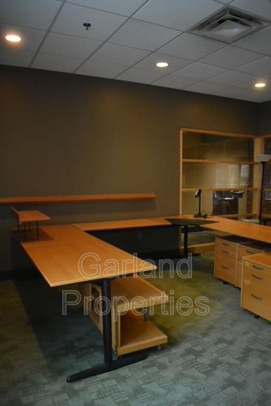 10 Church Ave SE in Roanoke, VA - Building Photo - Building Photo