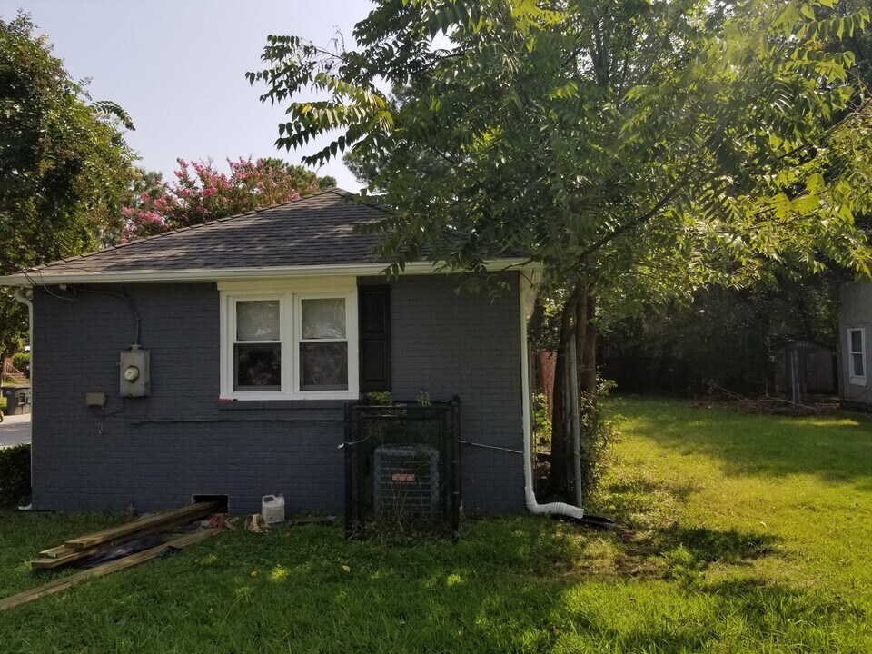 964 Norchester Ave in Norfolk, VA - Building Photo