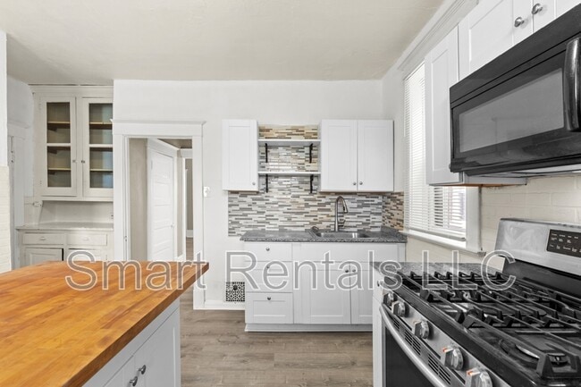 property at 4067 Botanical Ave