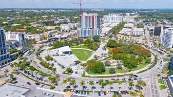 2005 Jefferson St in Hollywood, FL - Building Photo