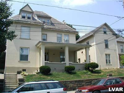 420-422 Cherokee St in Bethlehem, PA - Building Photo