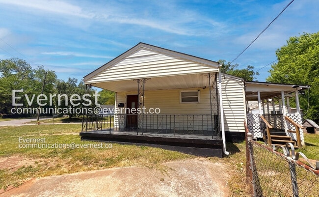 200 Woodward Dr in Bessemer, AL - Building Photo - Building Photo