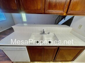 2946 Winfield Ave in La Verne, CA - Building Photo - Building Photo