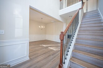 813 Golden Isles Dr in Loganville, GA - Building Photo - Building Photo