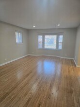 4116 W 109th St, Unit 1 in Oak Lawn, IL - Foto de edificio - Building Photo