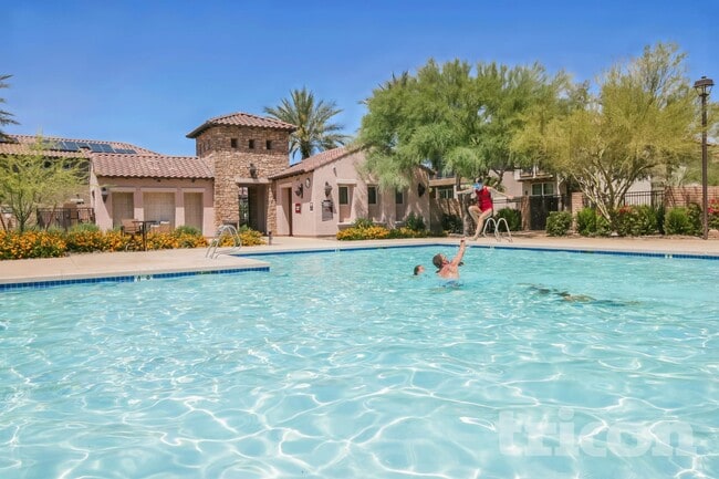 12595 W Gentle Rain Rd, Unit 136 in Peoria, AZ - Building Photo - Building Photo