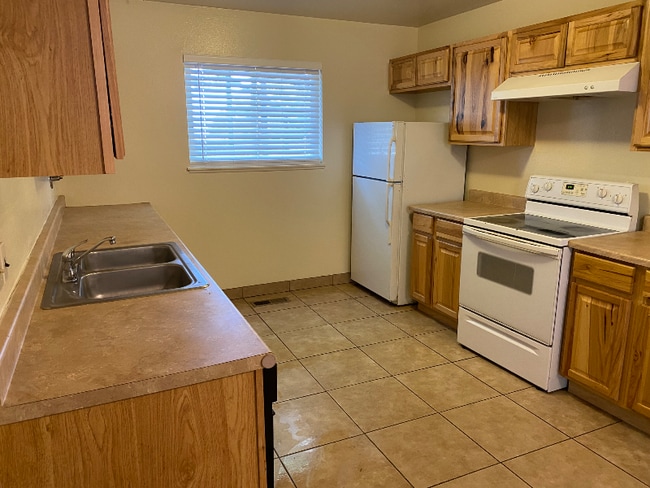 1380 Surf Way in Reno, NV - Building Photo - Building Photo