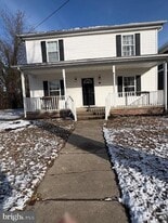 308 N Main St in Gordonsville, VA - Building Photo