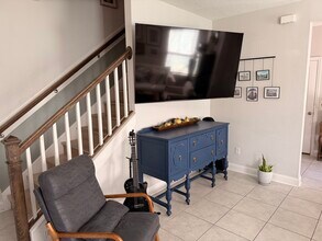 13984 Sterely Ct N in Jacksonville, FL - Foto de edificio - Building Photo