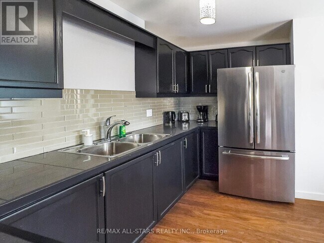 67 Main St in Kawartha Lakes, ON - Building Photo - Building Photo