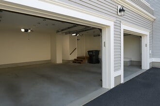 6 Pepperbush Court, Unit 6PepperbushCt in Grafton, MA - Foto de edificio - Building Photo