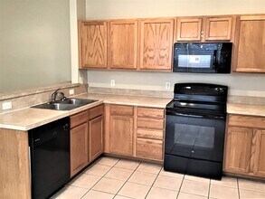 1808 Enterprise Ave in St. Augustine, FL - Building Photo - Building Photo