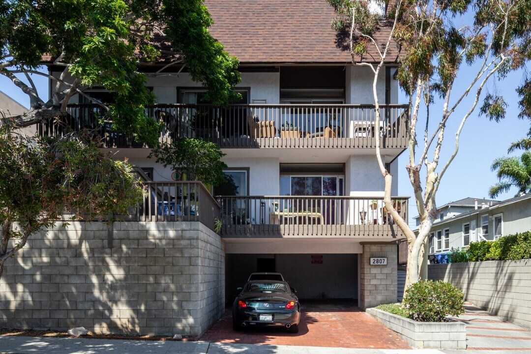 2807 Highland Ave, Unit #1 in Santa Monica, CA - Building Photo