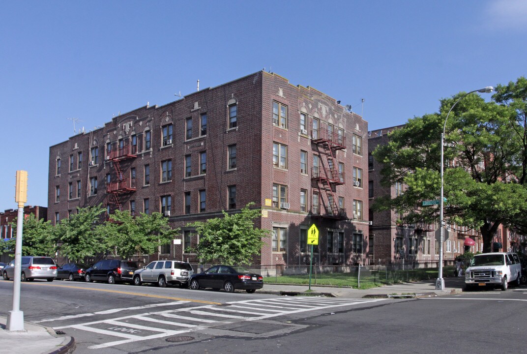 410 Ocean Pky in Brooklyn, NY - Building Photo