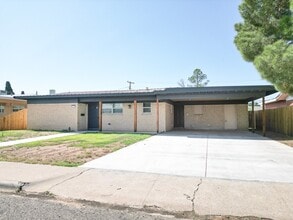 1506 E 21st St in Odessa, TX - Building Photo - Building Photo