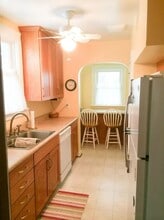 390 30th St SE in Cedar Rapids, IA - Foto de edificio - Building Photo