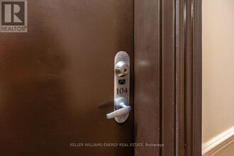 120 Aspen Springs Dr in Bowmanville, ON - Building Photo - Building Photo