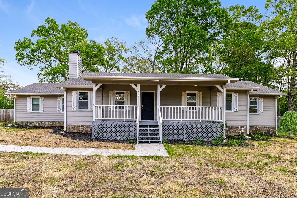 709 Cloudland Ct in Stockbridge, GA - Building Photo