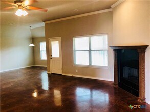 606 Tumbleweed Dr in Belton, TX - Building Photo - Building Photo