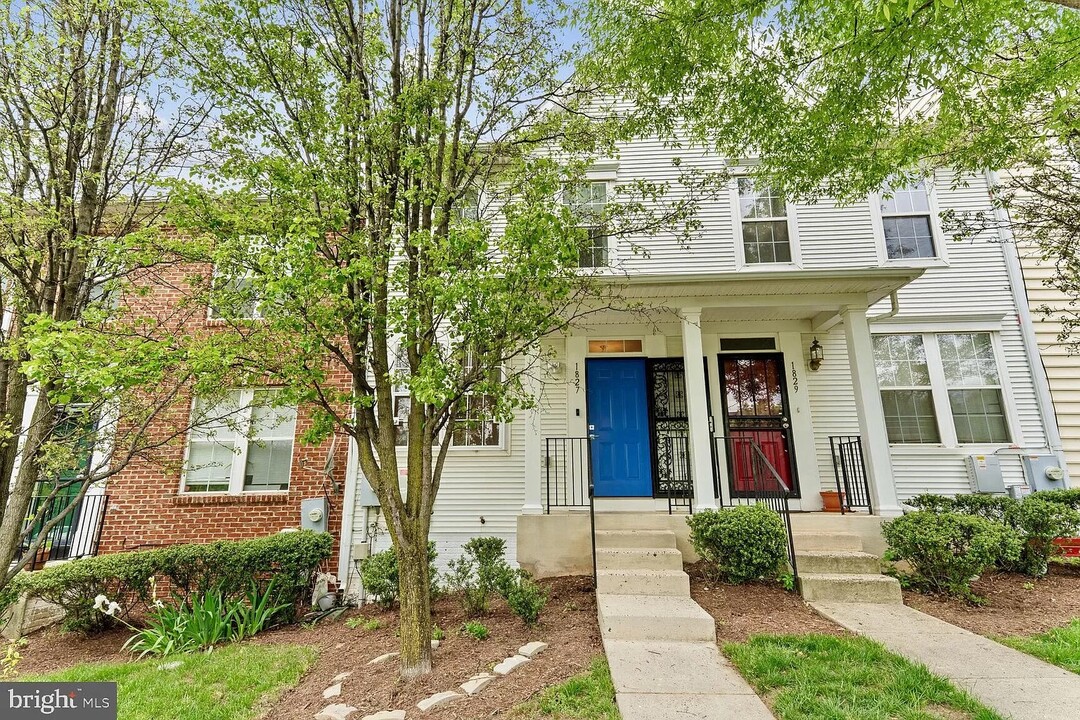 1827 Tobias Dr SE in Washington, DC - Building Photo