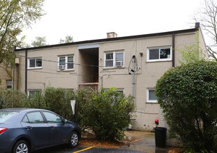 1208 E Northwest Hwy in Arlington Heights, IL - Building Photo - Building Photo