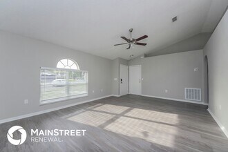 5624 New Cambridge Rd in Orlando, FL - Building Photo - Building Photo