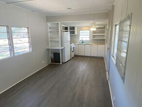 26 Circle Dr in Mount Dora, FL - Building Photo - Building Photo