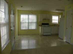 4618 Greenway Ave in Wilmington, NC - Building Photo - Building Photo