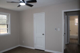 301 Jehossee Dr SE in Aiken, SC - Foto de edificio - Building Photo