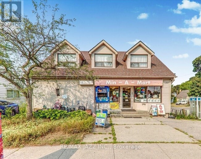 property at 132 Victoria St N