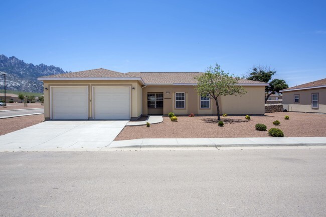 White Sands Homes in White Sands Missile Range, NM - Building Photo - Building Photo