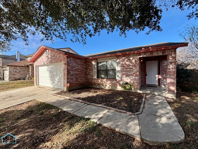 8119 Brisbane in Converse, TX - Building Photo - Building Photo