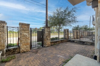 ELEVATE Spring Crossing in Spring, TX - Building Photo - Interior Photo