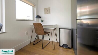 135 Adams St, Unit 200 in Denver, CO - Building Photo - Building Photo