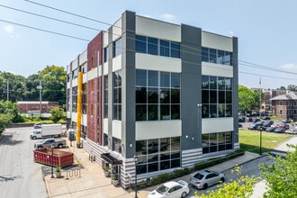 Phoenix Crossing in Phoenixville, PA - Building Photo - Building Photo