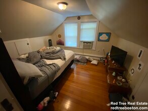 1186 Chestnut St in Newton, MA - Building Photo - Building Photo