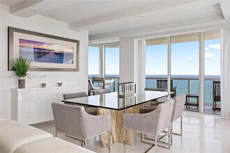 6365 Collins Ave, Unit # 3803 in Miami Beach, FL - Building Photo - Building Photo