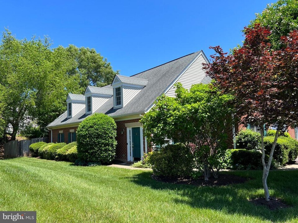 11307 Macon Dr in Fredericksburg, VA - Building Photo