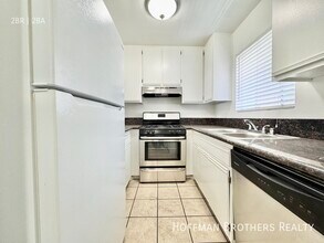 8726 Burton Way in Los Angeles, CA - Building Photo - Building Photo