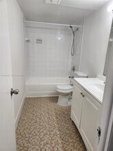 15201 NE 6th Ave in Miami, FL - Building Photo - Building Photo