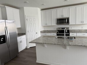 3630 Walking Stick Wy in Poinciana, FL - Building Photo - Building Photo