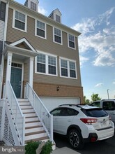 134 Admiral Ln in Warrington, PA - Building Photo - Building Photo