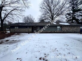 3000 Springhill Rd in Bryant, AR - Building Photo