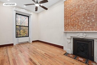 446 E 118th St in New York, NY - Foto de edificio - Building Photo